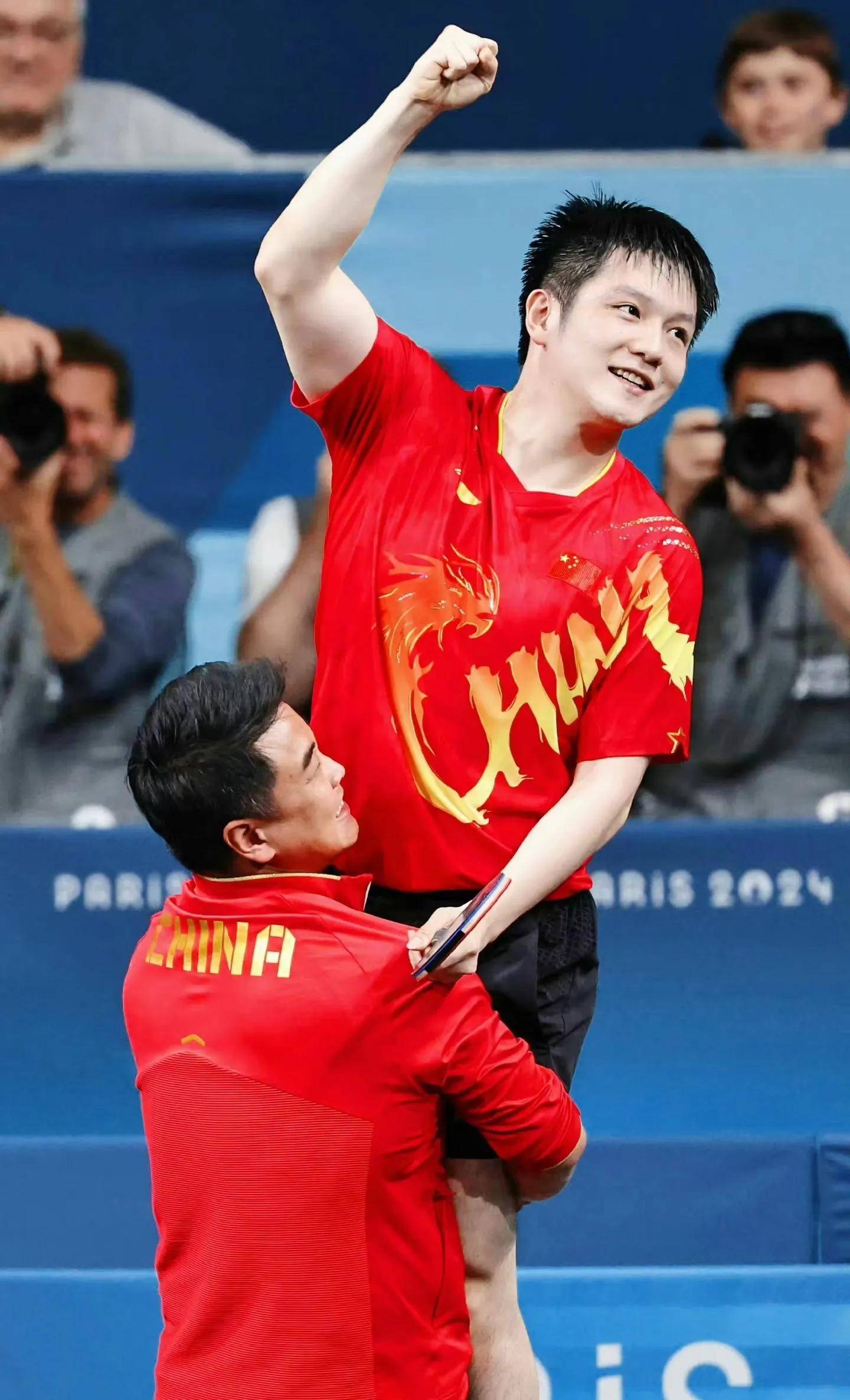 中国乒乓球队轻取瑞典乒乓球队，樊振东绝境逆转的简单介绍