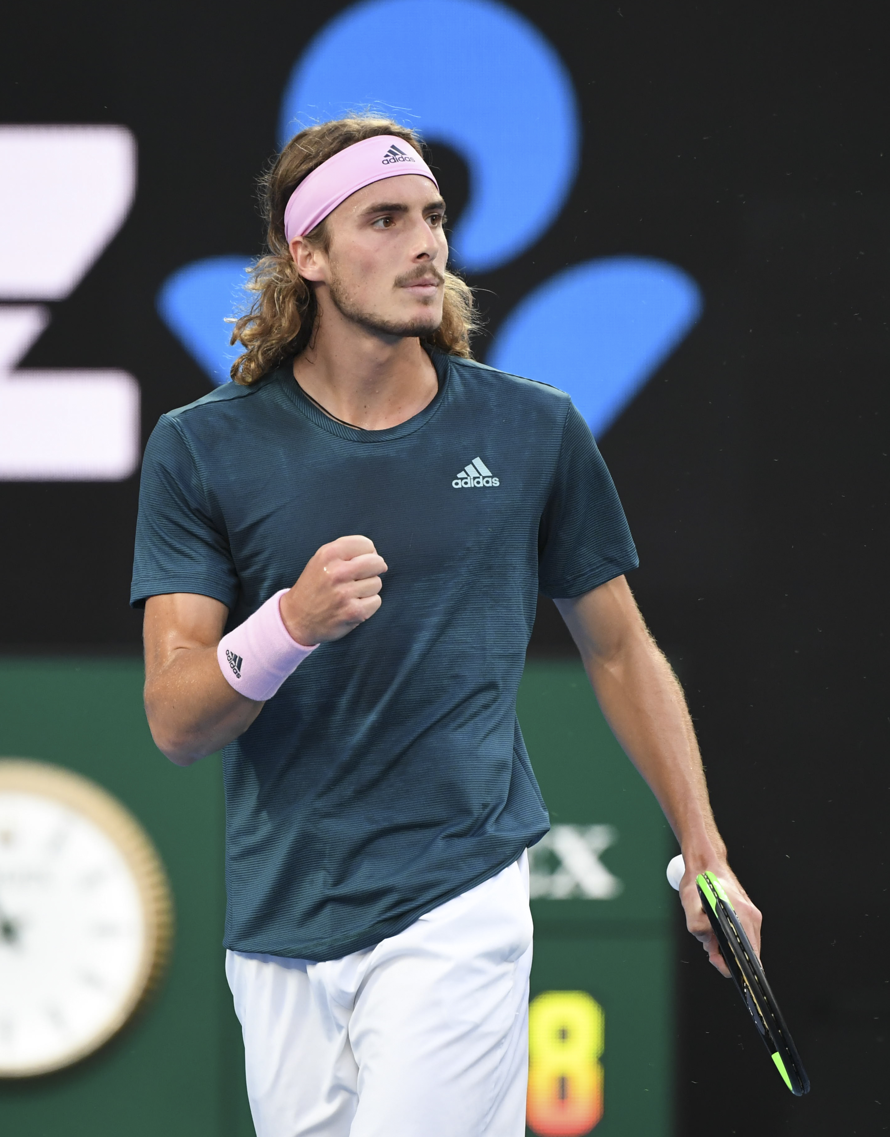 澳大利亚网球队横扫德国网球队，西西帕斯绝境逆转的简单介绍