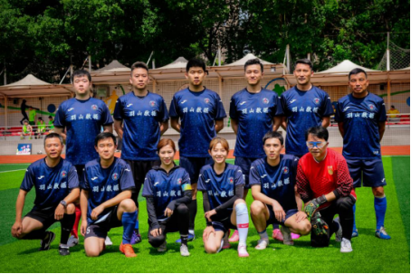 开云平台-创纪录胜场之巅，球队再次勇夺桂冠