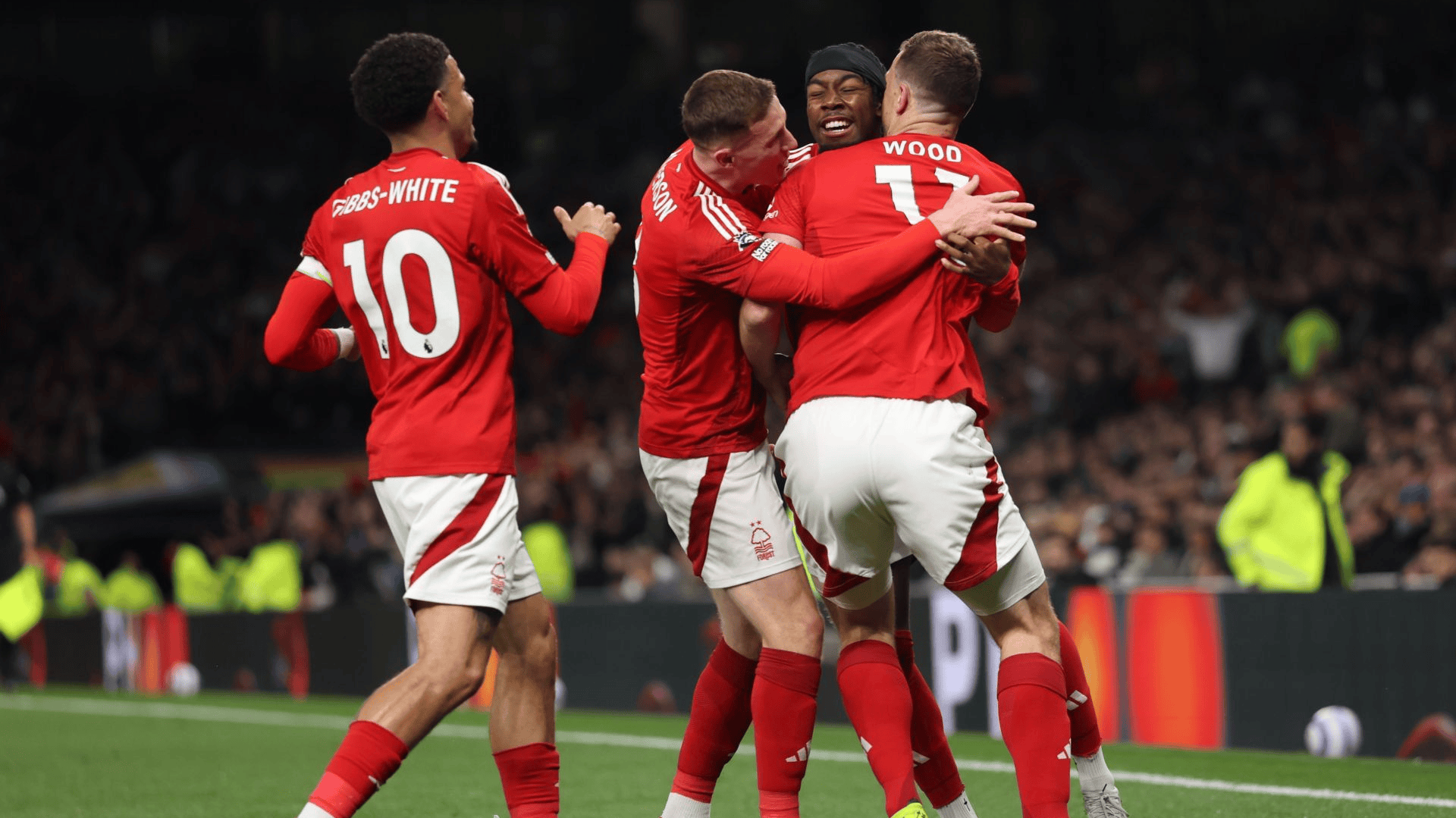 包含西汉姆联主场平局，保持稳定表现的词条