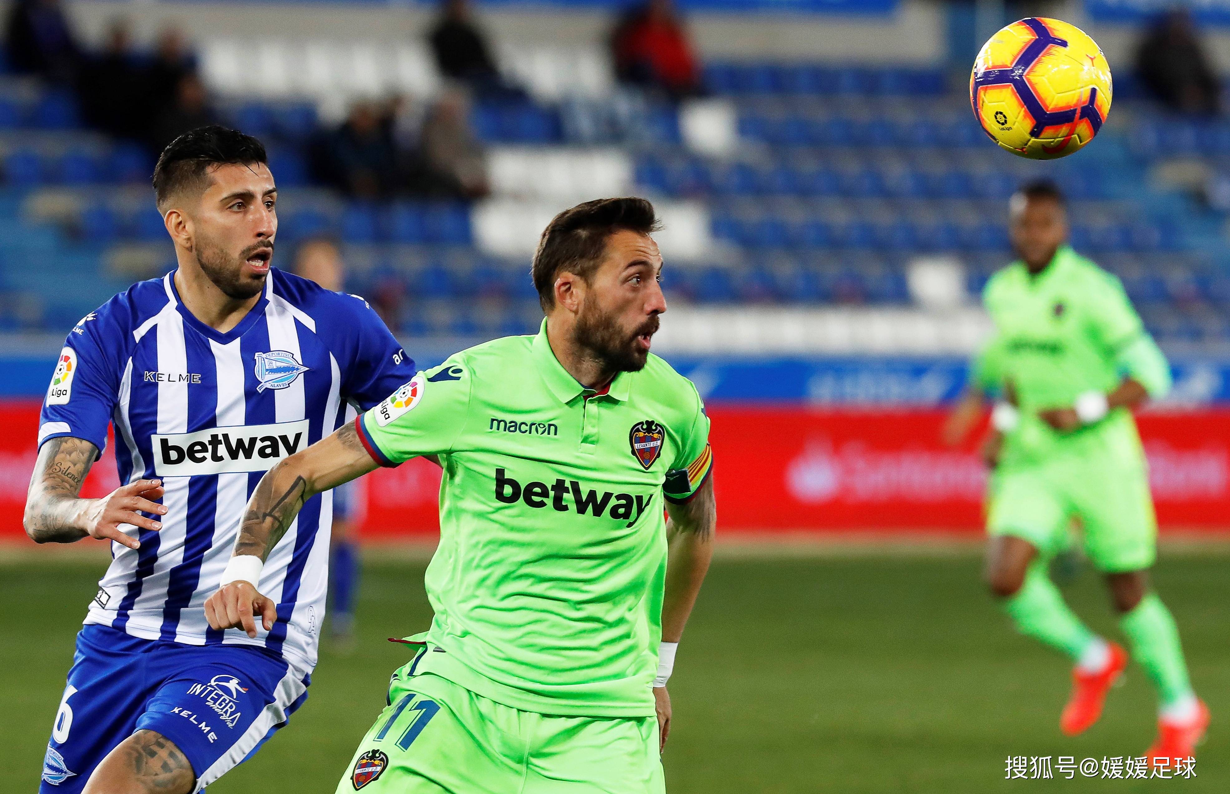 塞维利亚客场不敌对手,遭遇挑战 塞维利亚客场不敌对手,遭遇挑战