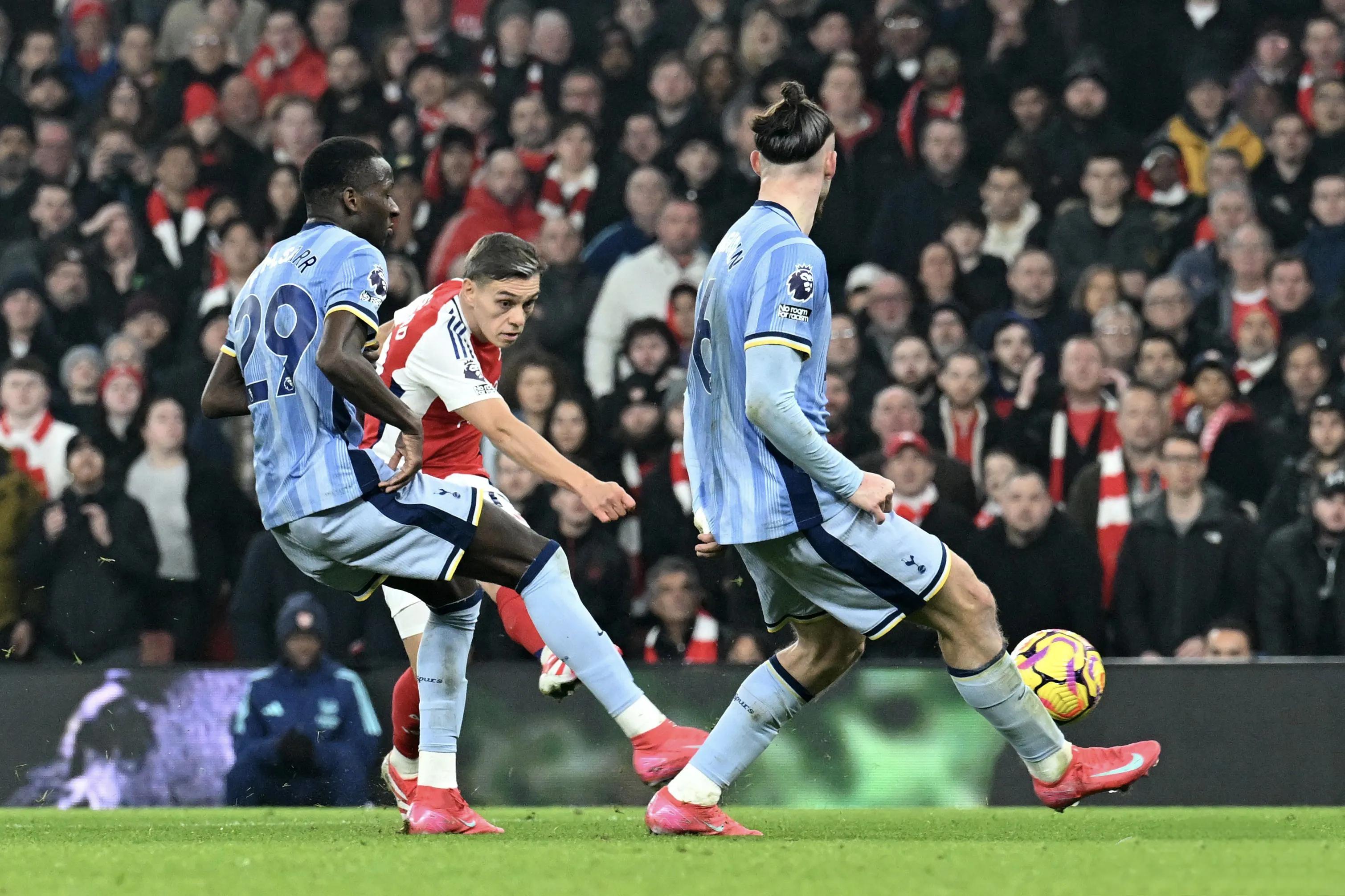 包含热刺战队迎新挑战!英超比赛实时播报!的词条 包含热刺战队迎新挑战!英超比赛实时播报!的词条