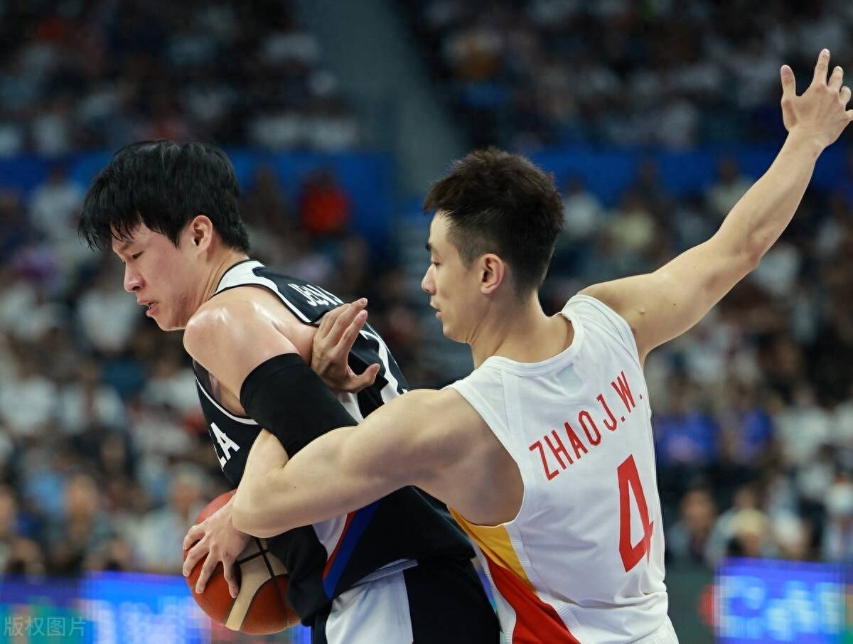 包含韩国队碾压中国队，安赛龙高光表现的词条