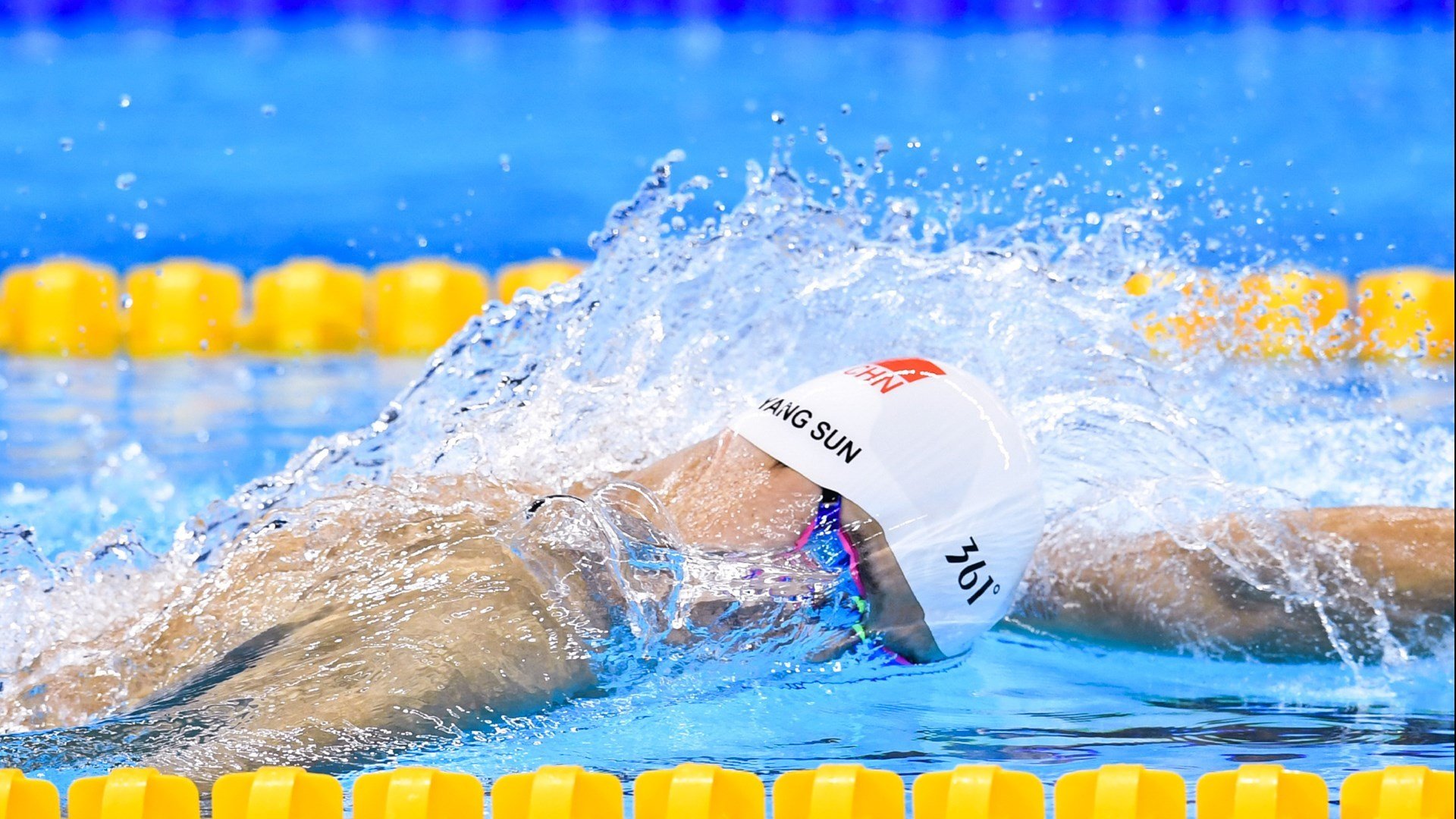 跨界统治力，当快船强压雷霆，约基奇在欧冠决赛接管比赛