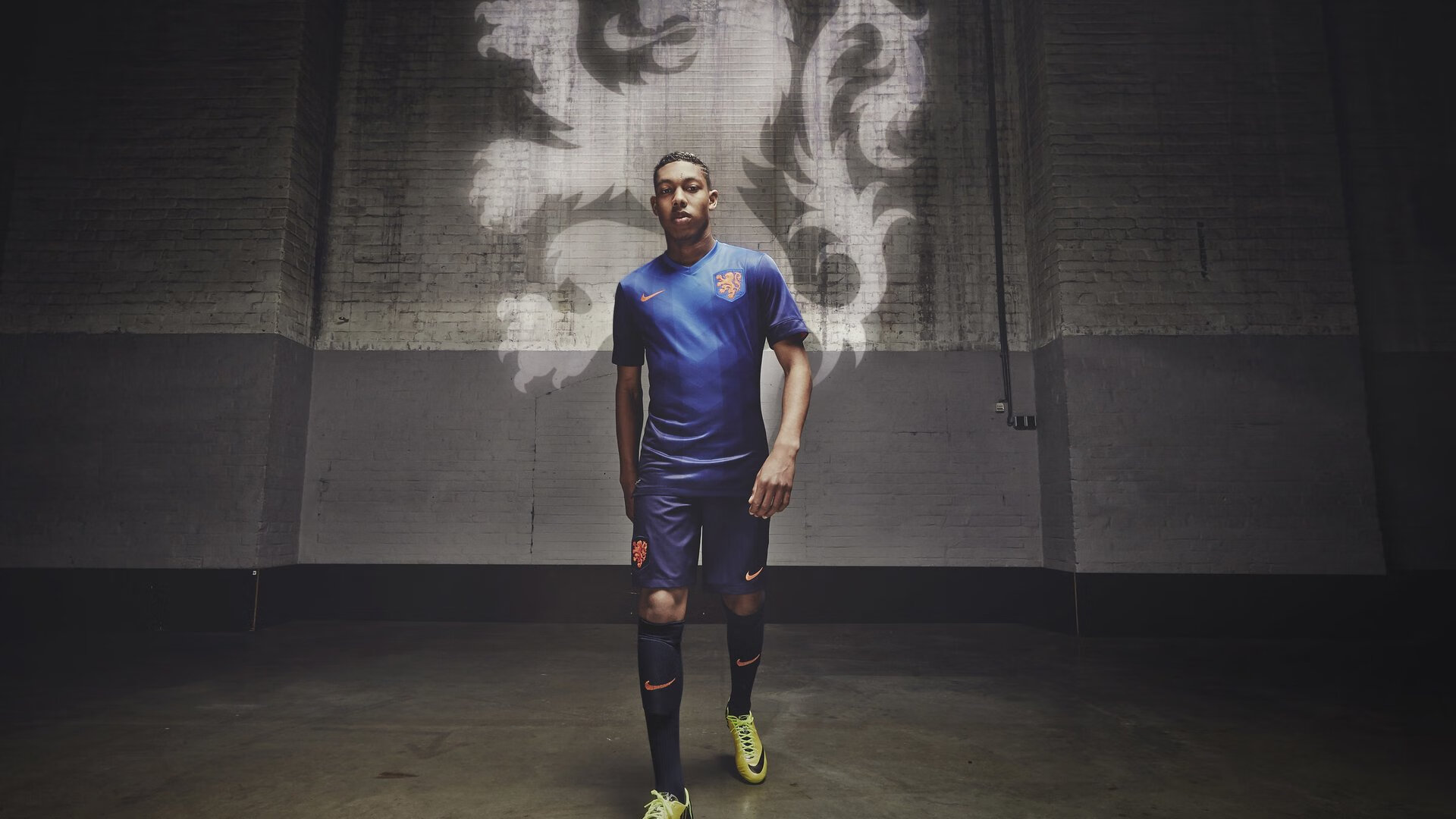 开云体育-跨界狂想，当黄喜灿在NBA总决赛接管比赛，哥伦比亚踏平卡塔尔