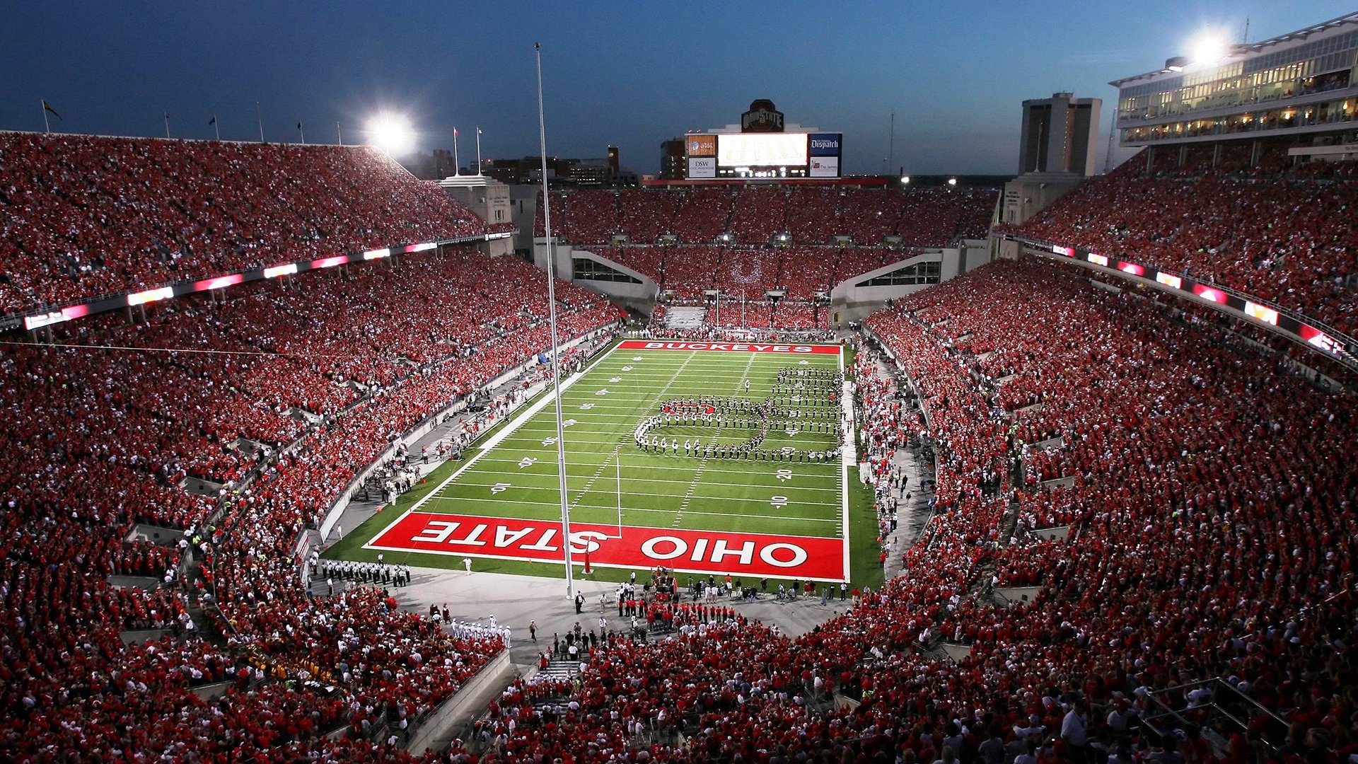 太阳升起时，深圳队巅峰对决中的欧文时刻