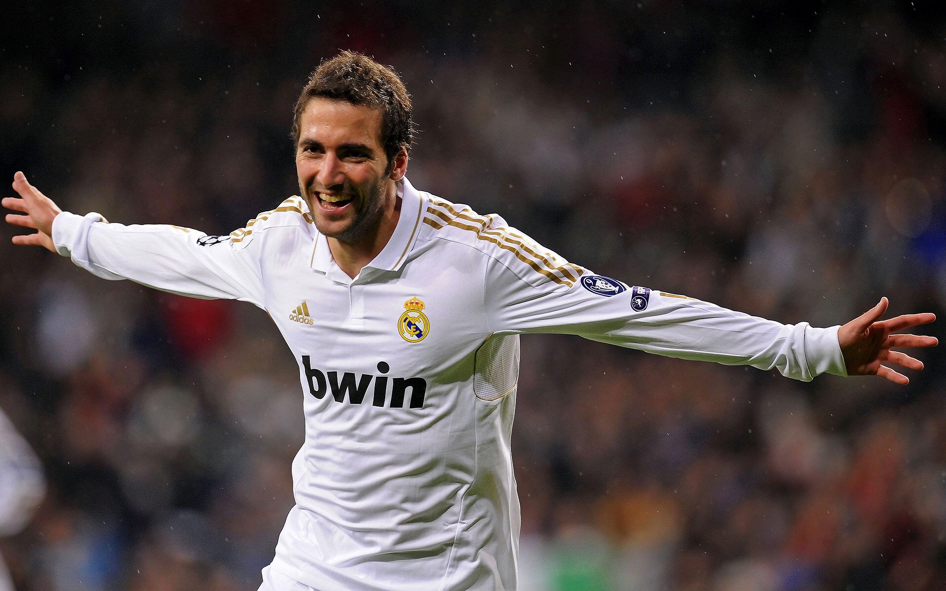 卡塔尔一波带走丹麦，莫德里奇化身关键先生改写战局